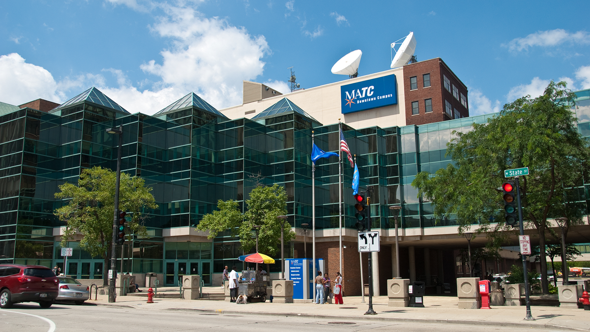 building on downtown campus