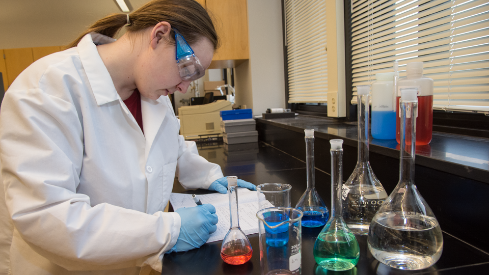 Associate in science image