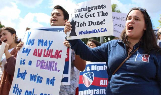 protester in support of DACA
