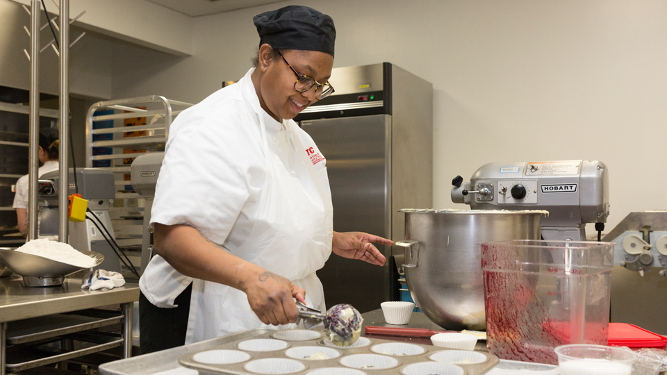 Baking Production picture