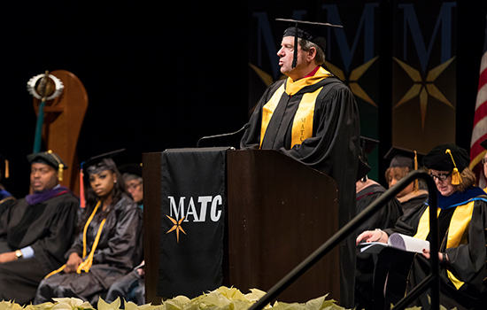 David Dull at MATC's 2018 Winter Commencement  pic